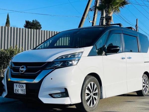 Nissan Serena, 2017 год выпуска с двигателем Бензин, 2 150 000 RUB в г. Сочи