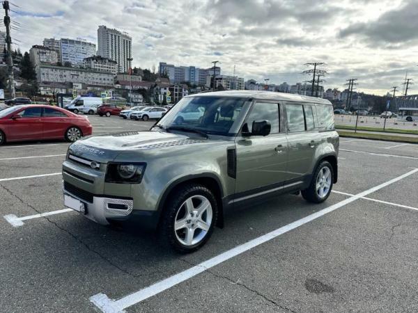 Land Rover Defender, 2021 год выпуска с двигателем Дизель, 5 900 000 RUB в г. Сочи