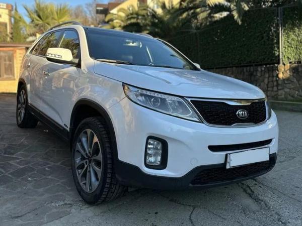 Kia Sorento, 2013 год выпуска с двигателем Дизель, 2 200 000 RUB в г. Сочи