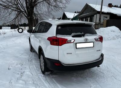 Фото Toyota RAV4