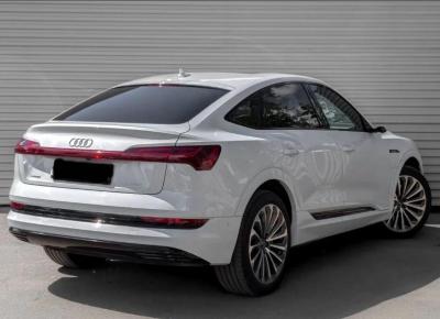 Фото Audi e-tron Sportback