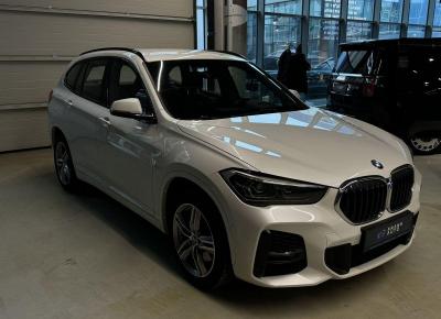 Фото BMW X1