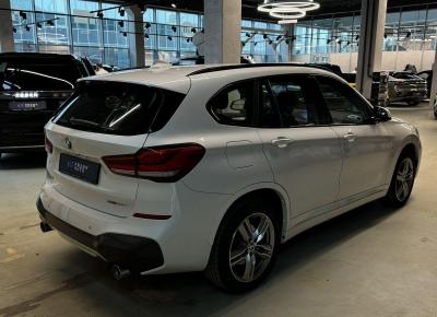 Фото BMW X1