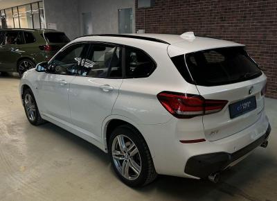 Фото BMW X1