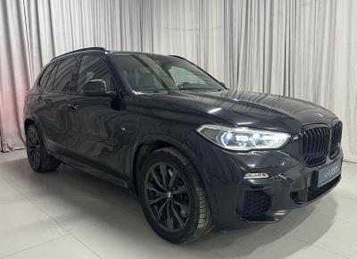 Фото BMW X5