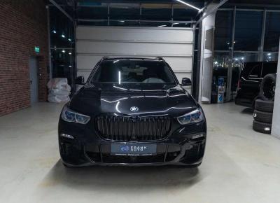 Фото BMW X5