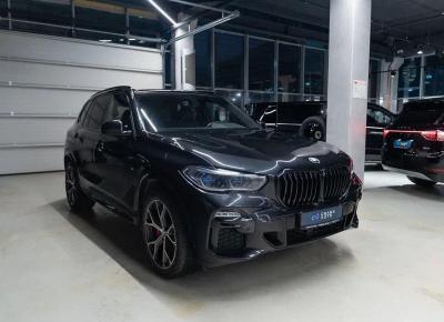 Фото BMW X5