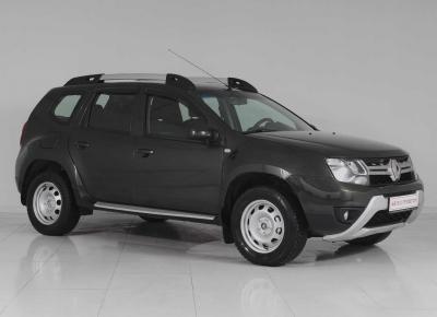 Фото Renault Duster