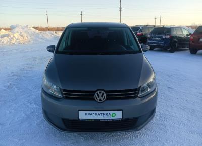 Фото Volkswagen Touran