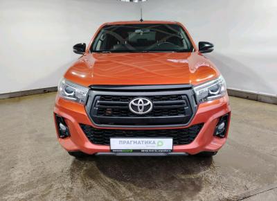 Фото Toyota Hilux