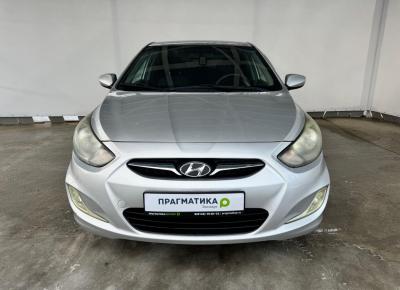 Фото Hyundai Solaris