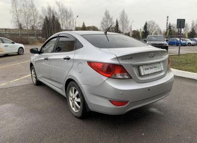 Фото Hyundai Solaris