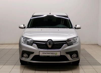 Фото Renault Sandero