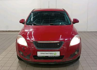 Фото Kia Ceed