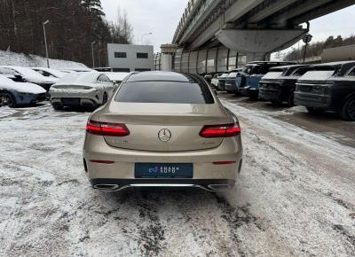 Фото Mercedes-Benz E-класс