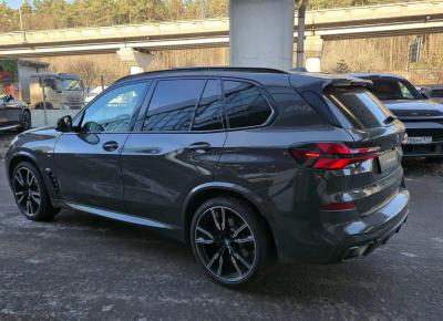 Фото BMW X5