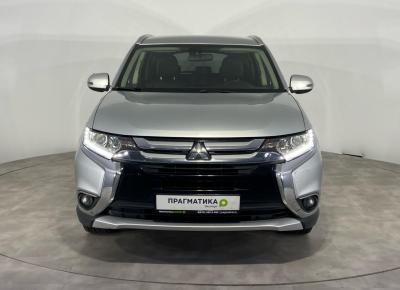 Фото Mitsubishi Outlander