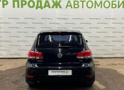 Фото Volkswagen Golf