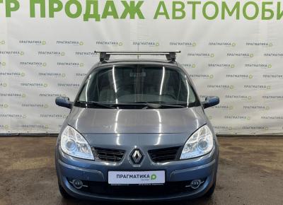 Фото Renault Scenic