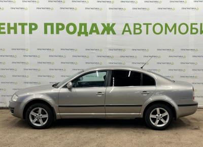 Фото Skoda Superb