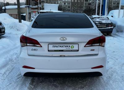 Фото Hyundai i40