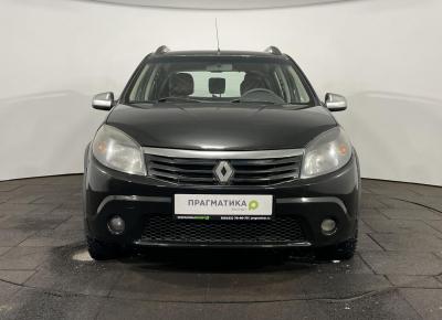 Фото Renault Sandero