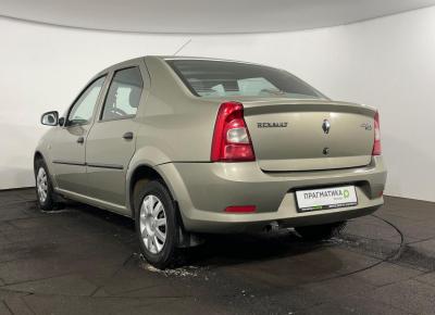 Фото Renault Logan