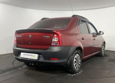 Фото Renault Logan