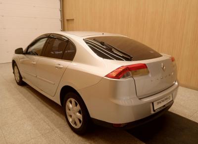 Фото Renault Laguna