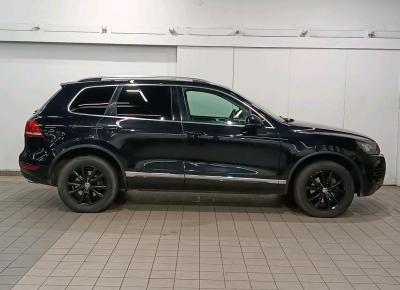 Фото Volkswagen Touareg