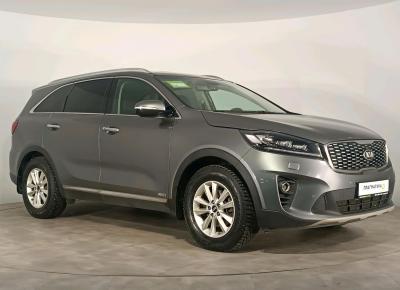 Фото Kia Sorento