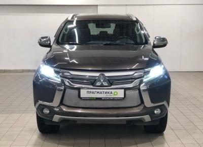 Фото Mitsubishi Pajero Sport