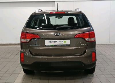 Фото Kia Sorento