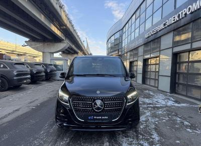 Фото Mercedes-Benz V-класс