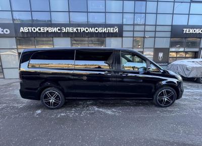 Фото Mercedes-Benz V-класс