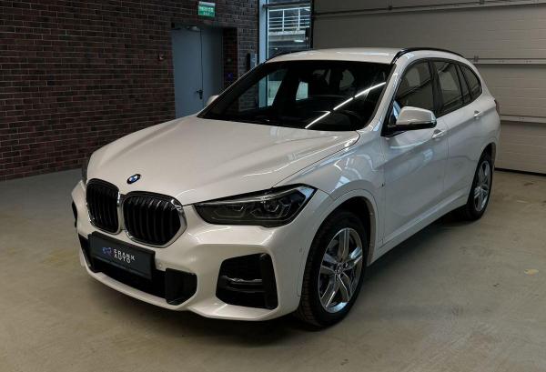 BMW X1, 2020 год выпуска с двигателем Бензин, 3 300 000 RUB в г. Москва