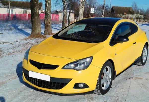 Opel Astra, 2012 год выпуска с двигателем Бензин, 830 000 RUB в г. Смоленск