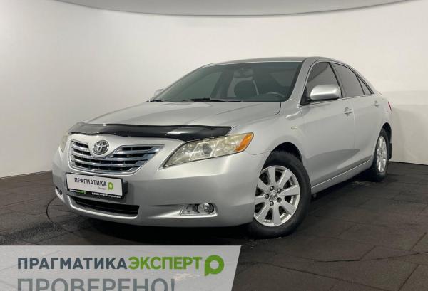 Toyota Camry, 2006 год выпуска с двигателем Бензин, 930 000 RUB в г. Великий Новгород