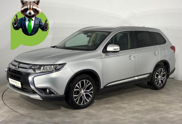 Mitsubishi Outlander, 2017 год выпуска с двигателем Бензин, 1 899 000 RUB в г. Санкт-Петербург