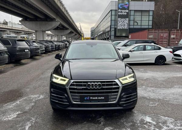 Audi Q5, 2017 год выпуска с двигателем Бензин, 2 600 000 RUB в г. Москва