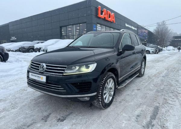 Volkswagen Touareg, 2016 год выпуска с двигателем Бензин, 2 300 000 RUB в г. Мурманск