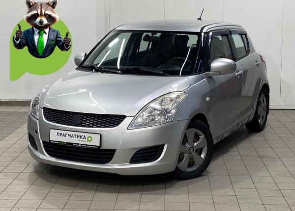 Suzuki Swift, 2011 год выпуска с двигателем Бензин, 699 000 RUB в г. Санкт-Петербург