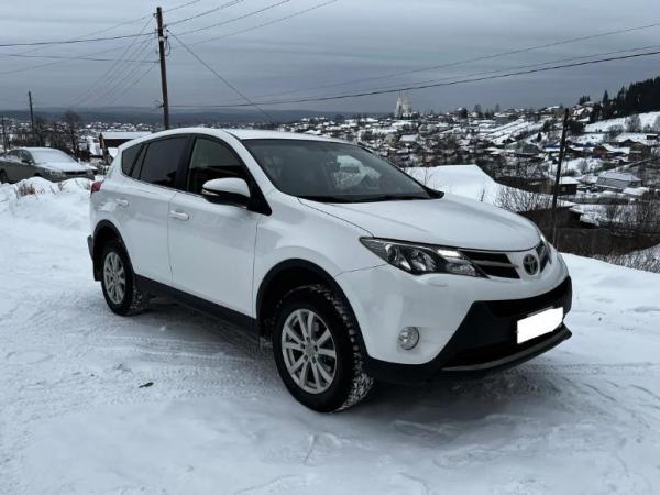 Toyota RAV4, 2014 год выпуска с двигателем Бензин, 2 250 000 RUB в г. Нижний Тагил