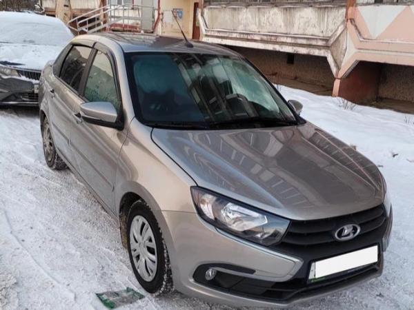 LADA (ВАЗ) Granta, 2021 год выпуска с двигателем Бензин, 870 000 RUB в г. Череповец