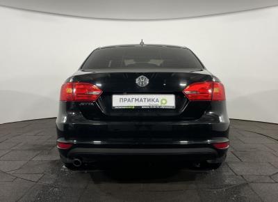 Фото Volkswagen Jetta