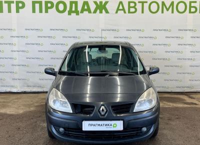 Фото Renault Scenic