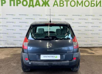 Фото Renault Scenic