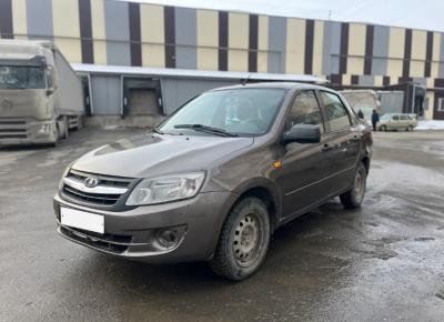 Фото LADA (ВАЗ) Granta