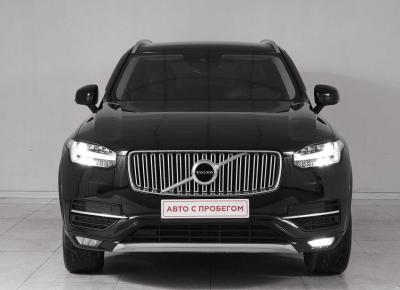 Фото Volvo XC90