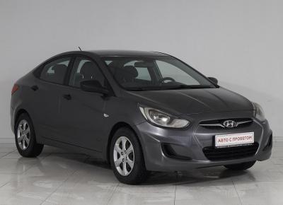 Фото Hyundai Solaris